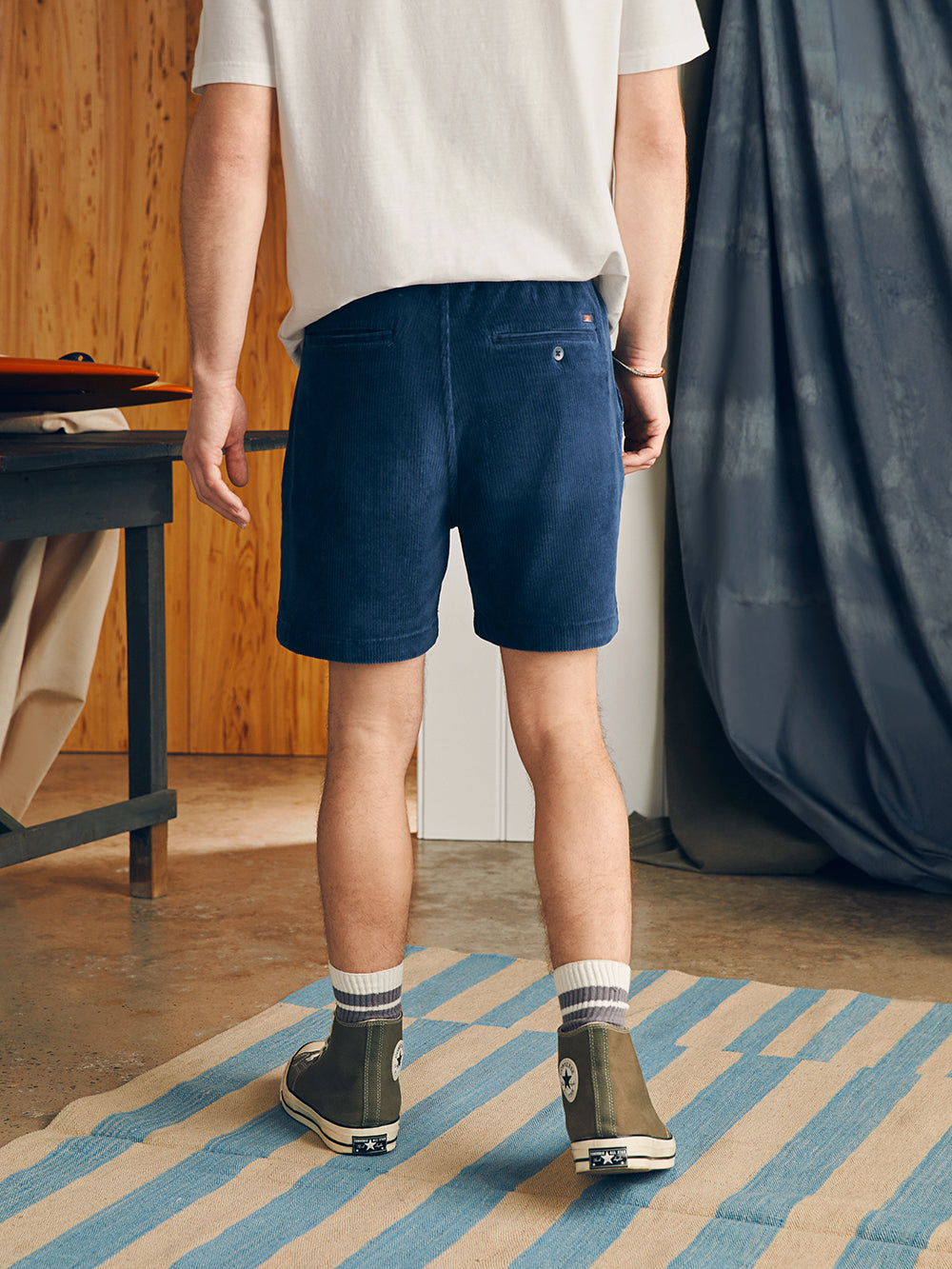 Drawstring Cord Short (6&quot;) by Faherty in Spring Navy