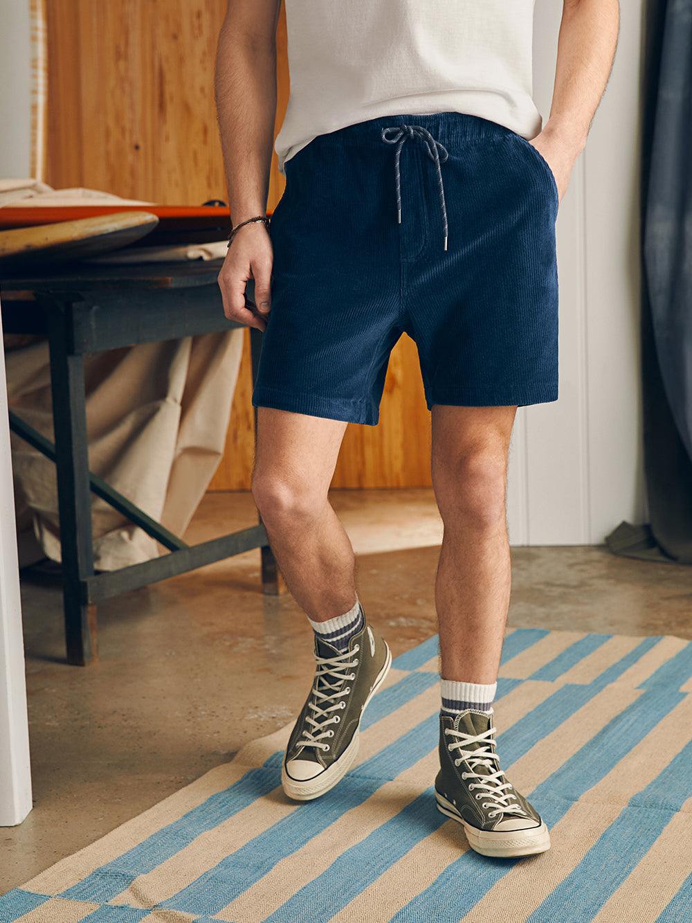 Drawstring Cord Short (6&quot;) by Faherty in Spring Navy