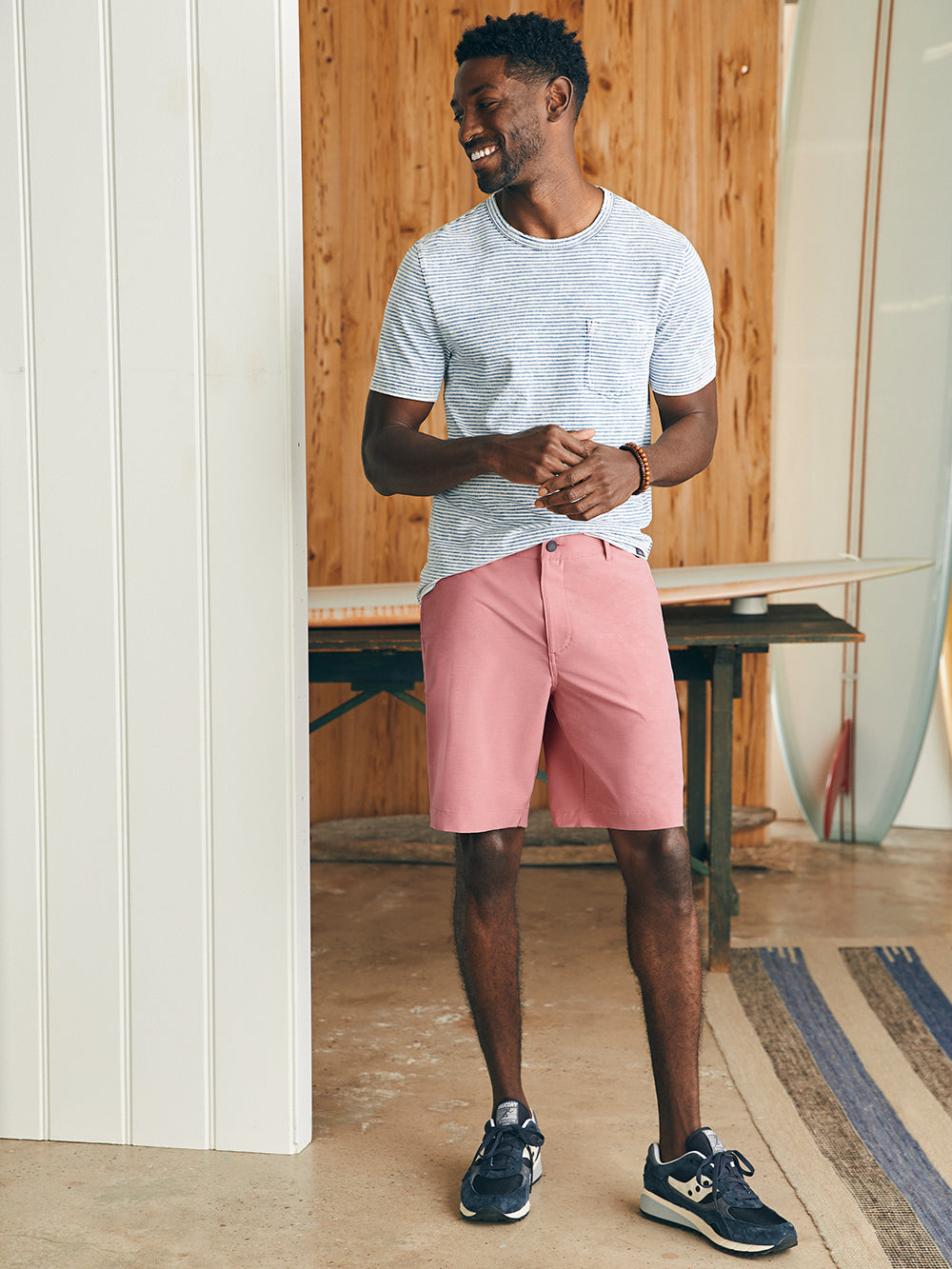 Belt Loop All Day Shorts (9&quot;) by Faherty in Faded Flag