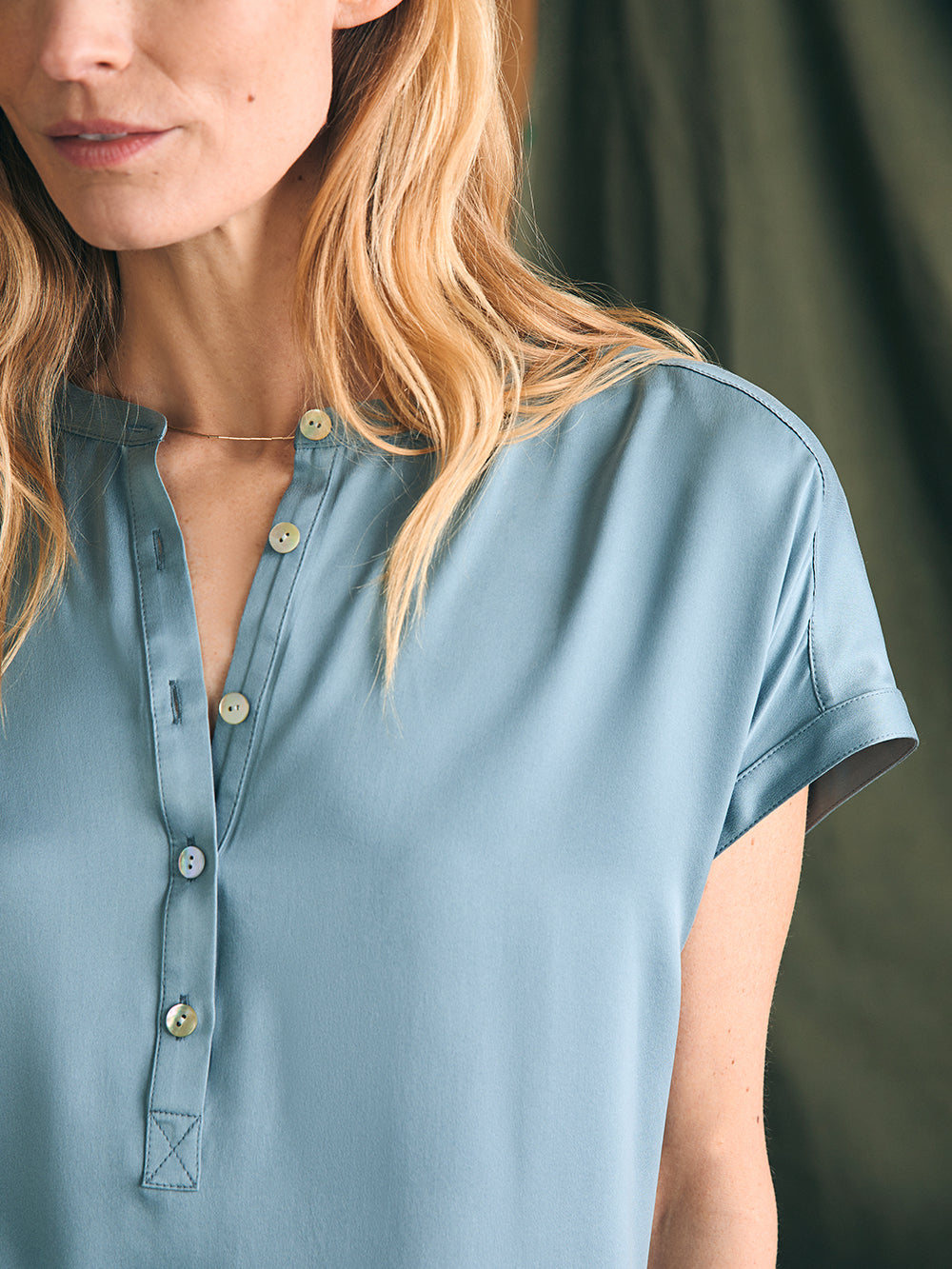 Sandwashed Silk Desmond Top by Faherty in Lead