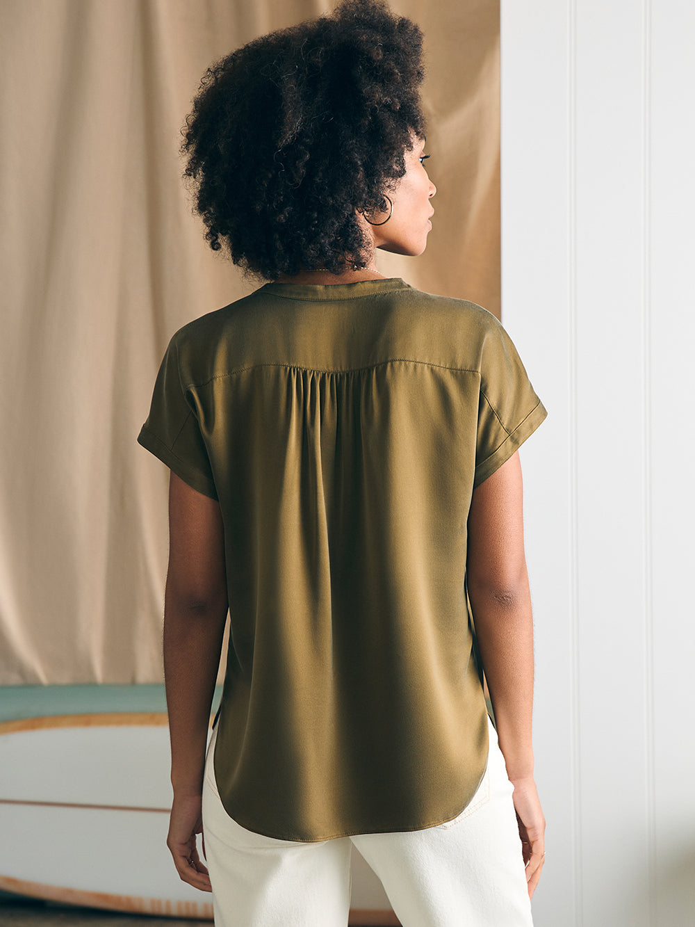 Sandwashed Silk Desmond Top by Faherty in Military Olive