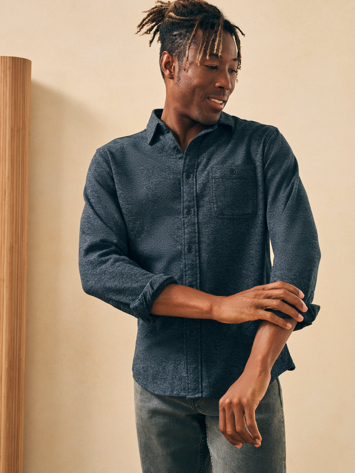 The Super Brushed Flannel By Faherty In Washed Black